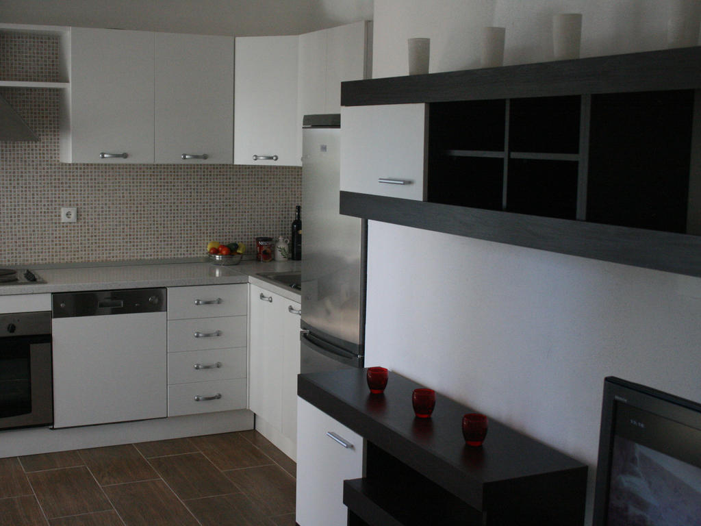 Apartments Kristina Milna  Bilik gambar